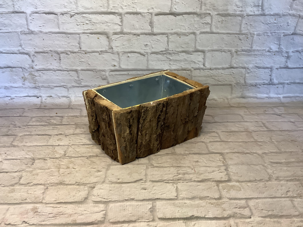 K wood vase