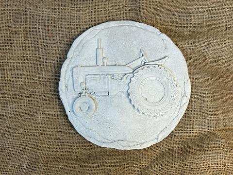 K Tractor garden stone