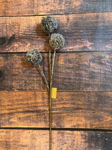 K Iced Twig Ball Spray