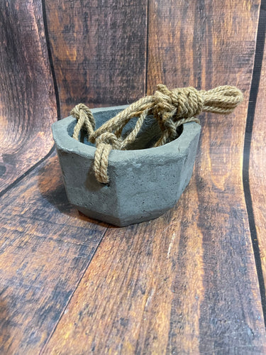 K Hanging Cement Pot